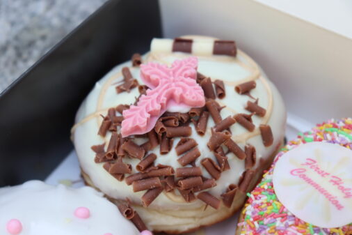 Holy Communion (Pink)